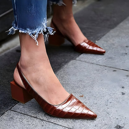 Dames Slingback Pumps met Puntneus en Blokhak Bruin