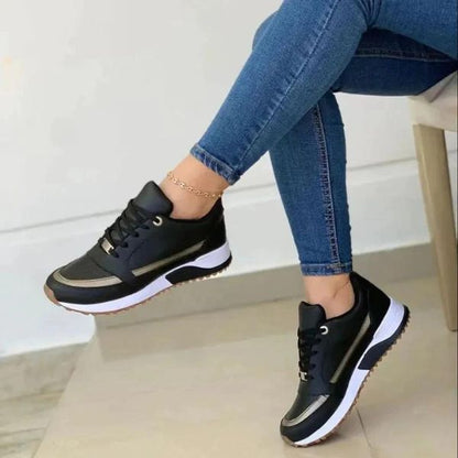 Dames Sneakers met Plateauzool en Vetersluiting Zwart