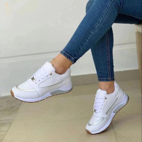 Dames Sneakers met Plateauzool en Vetersluiting Wit