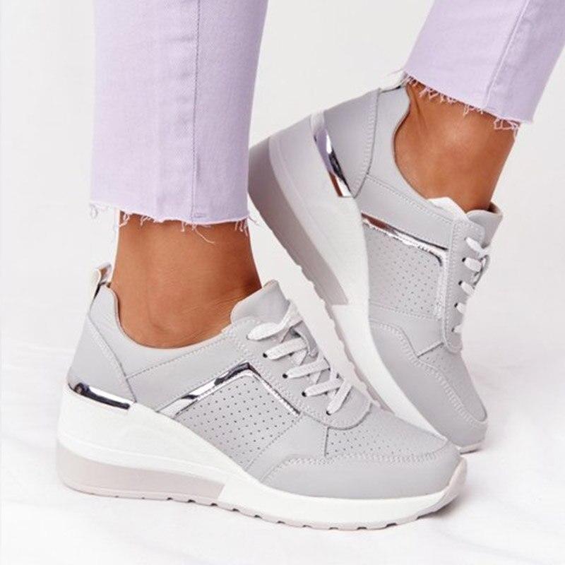 Dames Sneakers met Wedge Zool en Vetersluiting