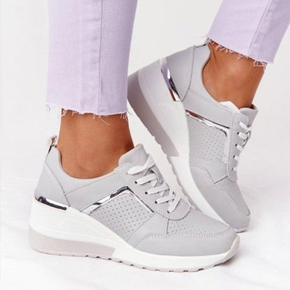 Dames Sneakers met Wedge Zool en Vetersluiting