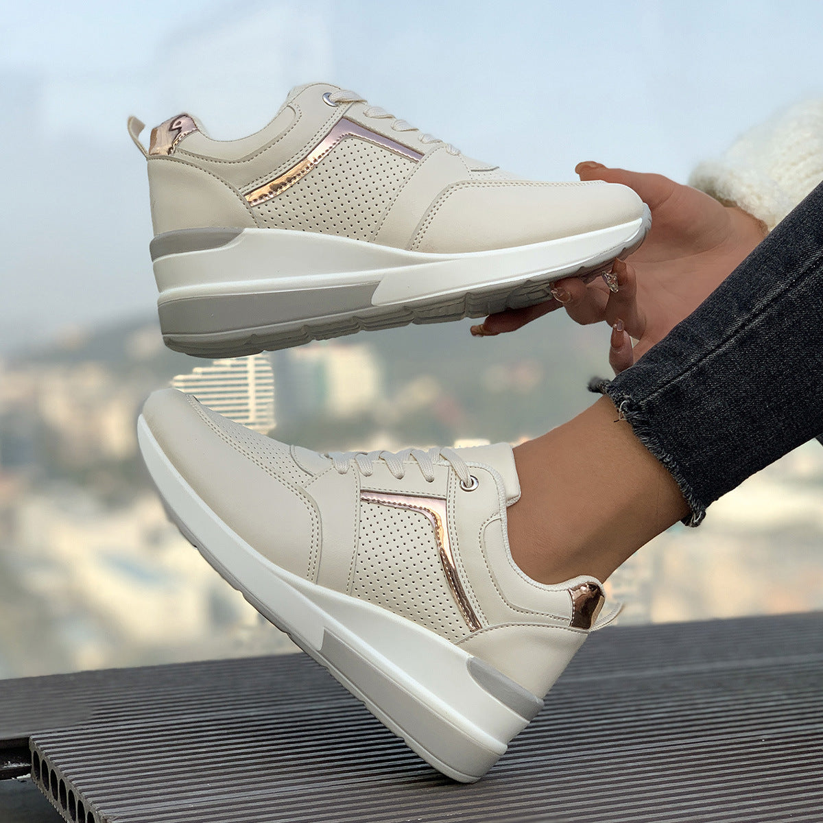 Dames Sneakers met Wedge Zool en Vetersluiting