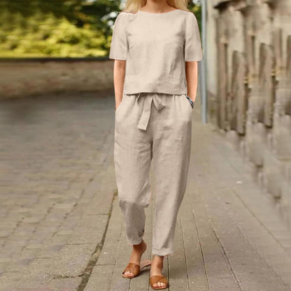 Dames Tweedelig Setje met Crop Top Korte Mouw en Broek met Strikdetail Beige