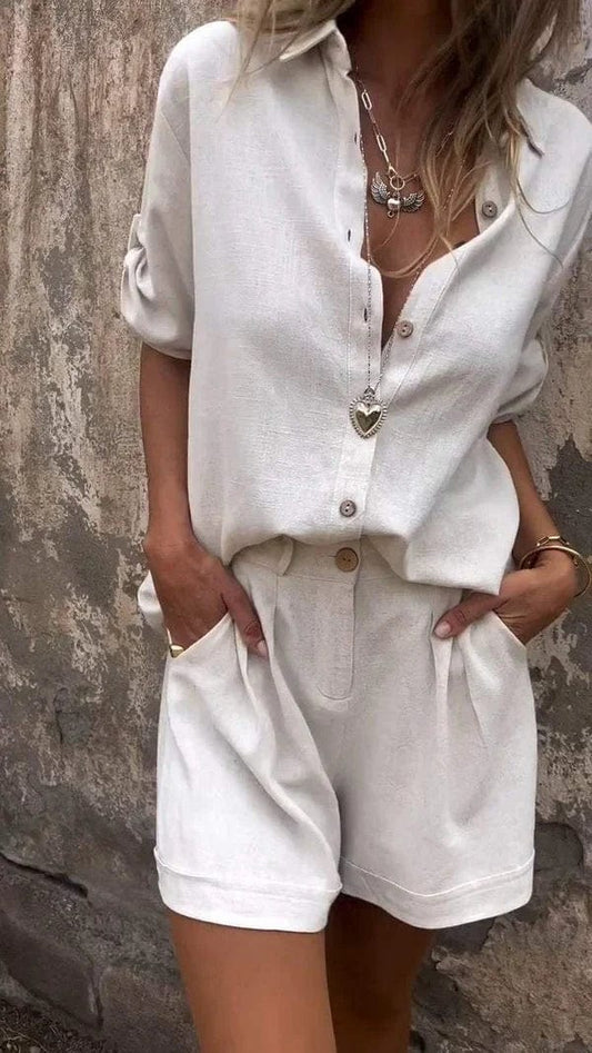 Dames Tweedelige Set met Blouse en Shorts, Knoopsluiting en Oprolbare Mouwen Wit