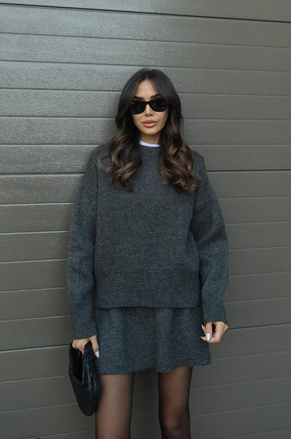 Dames Tweedelige Set met Oversized Trui en Korte Rok Grijs