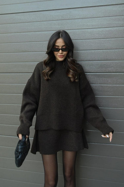 Dames Tweedelige Set met Oversized Trui en Korte Rok