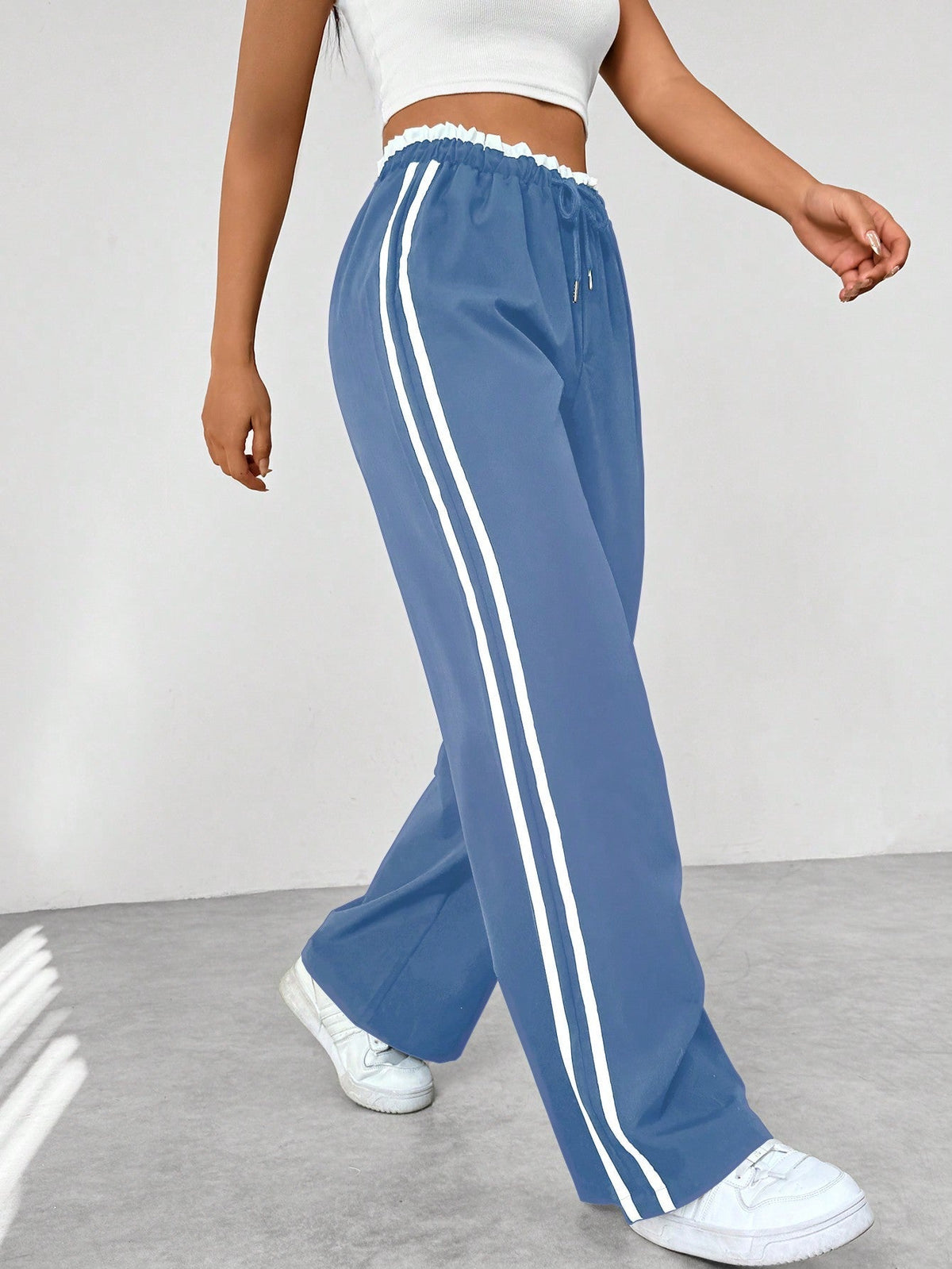 Dames Wide-Leg Sweatpants met Dubbele Zijstrepen en Elastische Taille Baby blauw