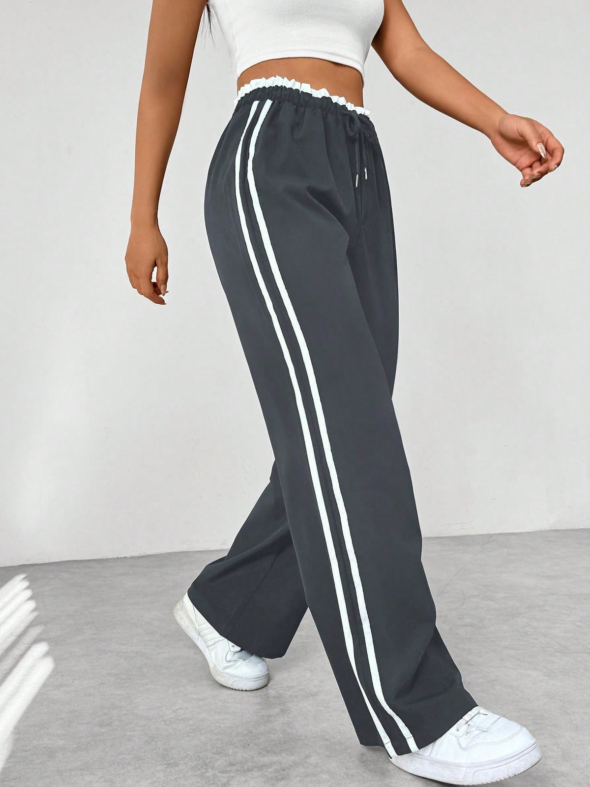 Dames Wide-Leg Sweatpants met Dubbele Zijstrepen en Elastische Taille Grijs