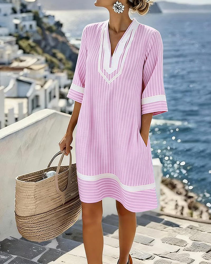 Dames Zomerjurk met V-hals, Korte Mouwen en Streepprint Roze