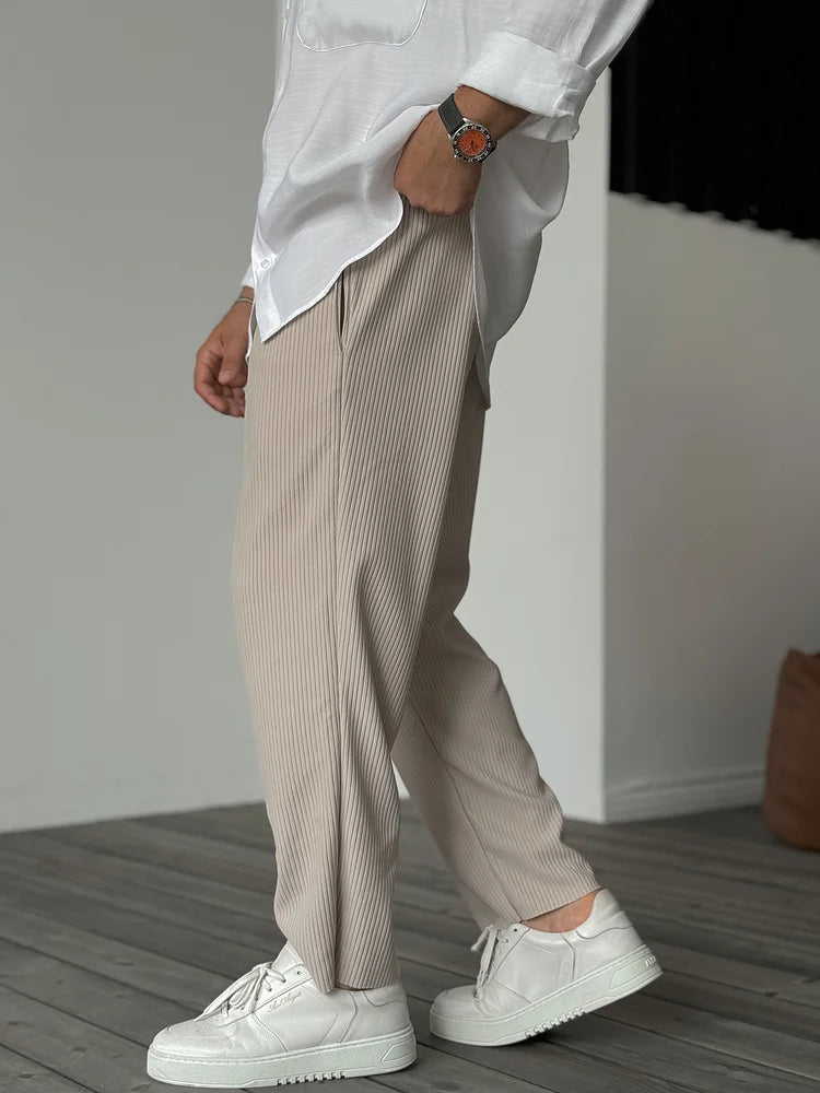 Heren Broek met Geplooide Ribstructuur en Elastische Tailleband