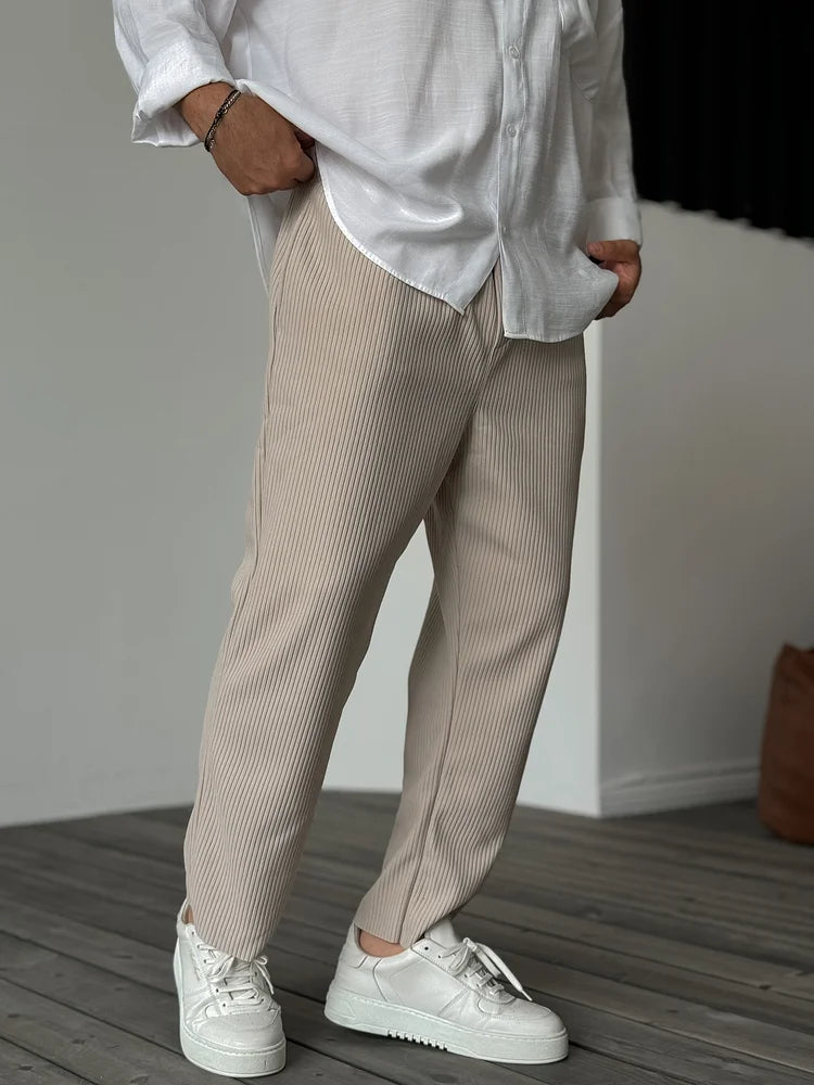 Heren Broek met Geplooide Ribstructuur en Elastische Tailleband