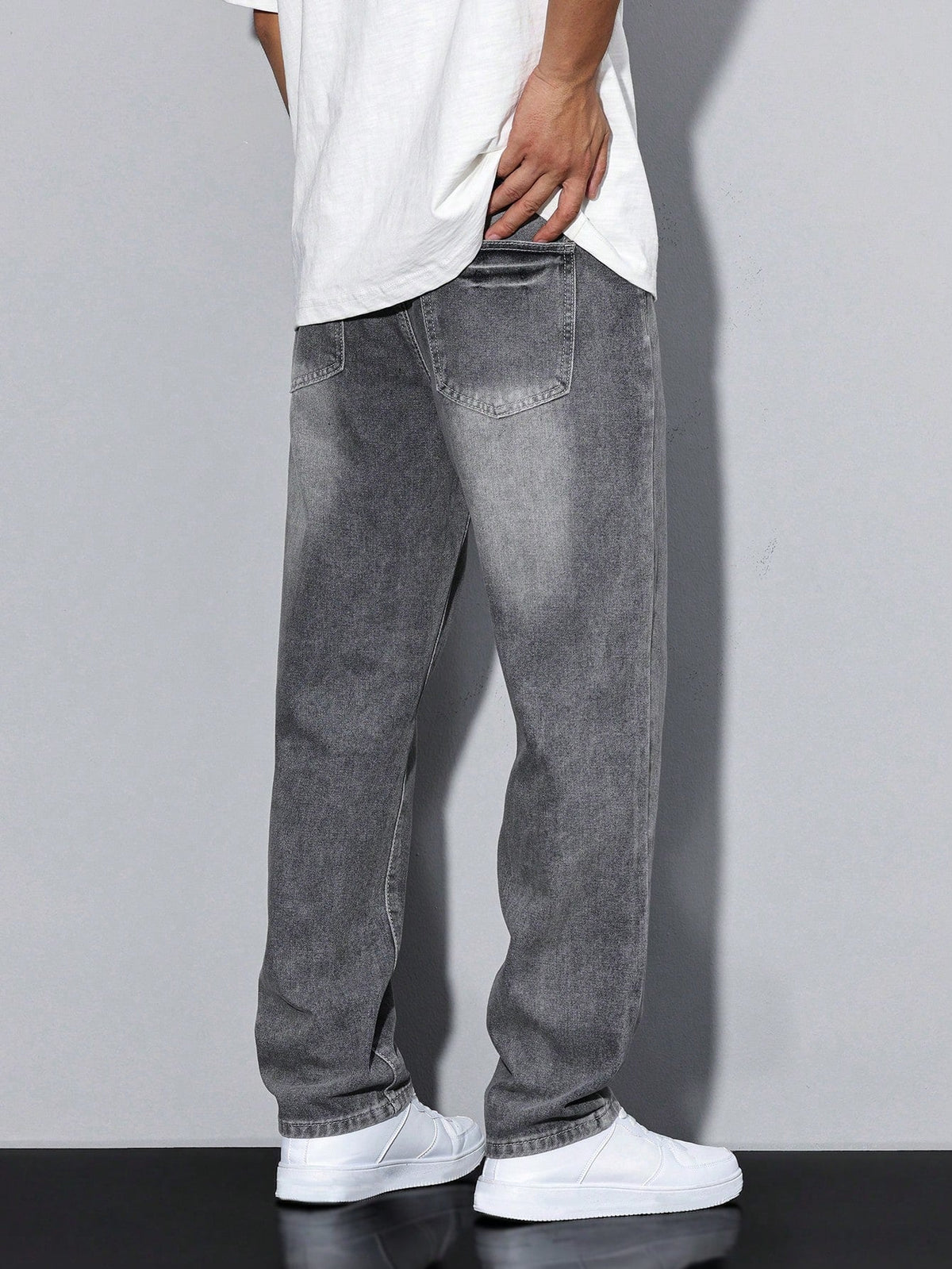 Heren Jeans Straight Fit met Rechte Pijpen en Knoopsluiting