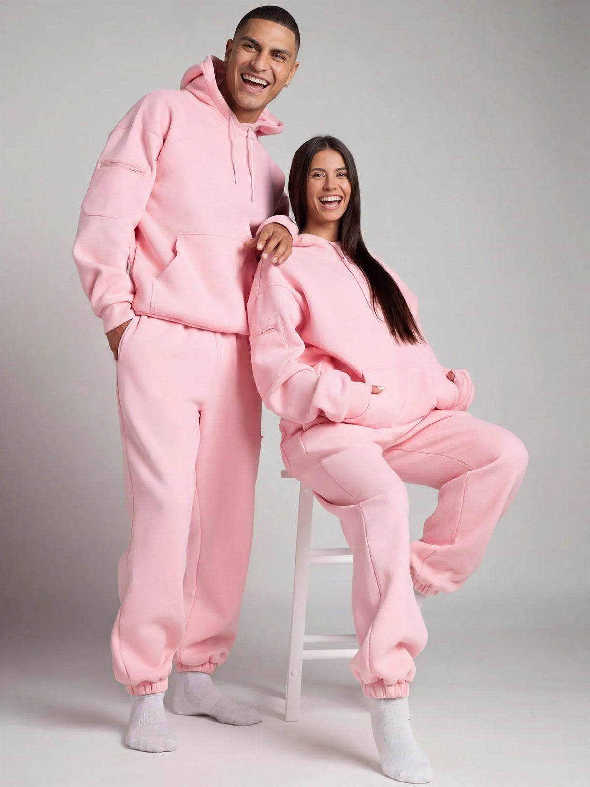 Unisex Oversized Hoodie met Oogmasker, Ritszakken op de Mouwen en Kangoeroezak Roze