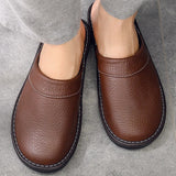 Unisex Pantoffels met Faux Leather Look en Ronde Neus